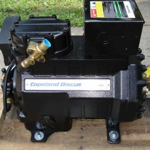 ZB21KQ-TFD-558 Emerson Copeland Refrigeration Compressor